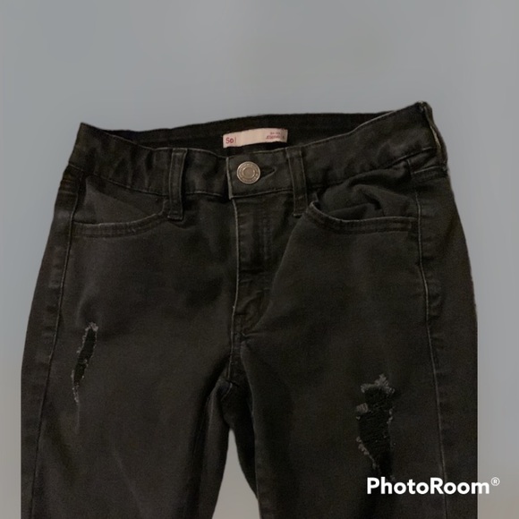 SO Black Low Rise Ripped Jeggings - Picture 3 of 8